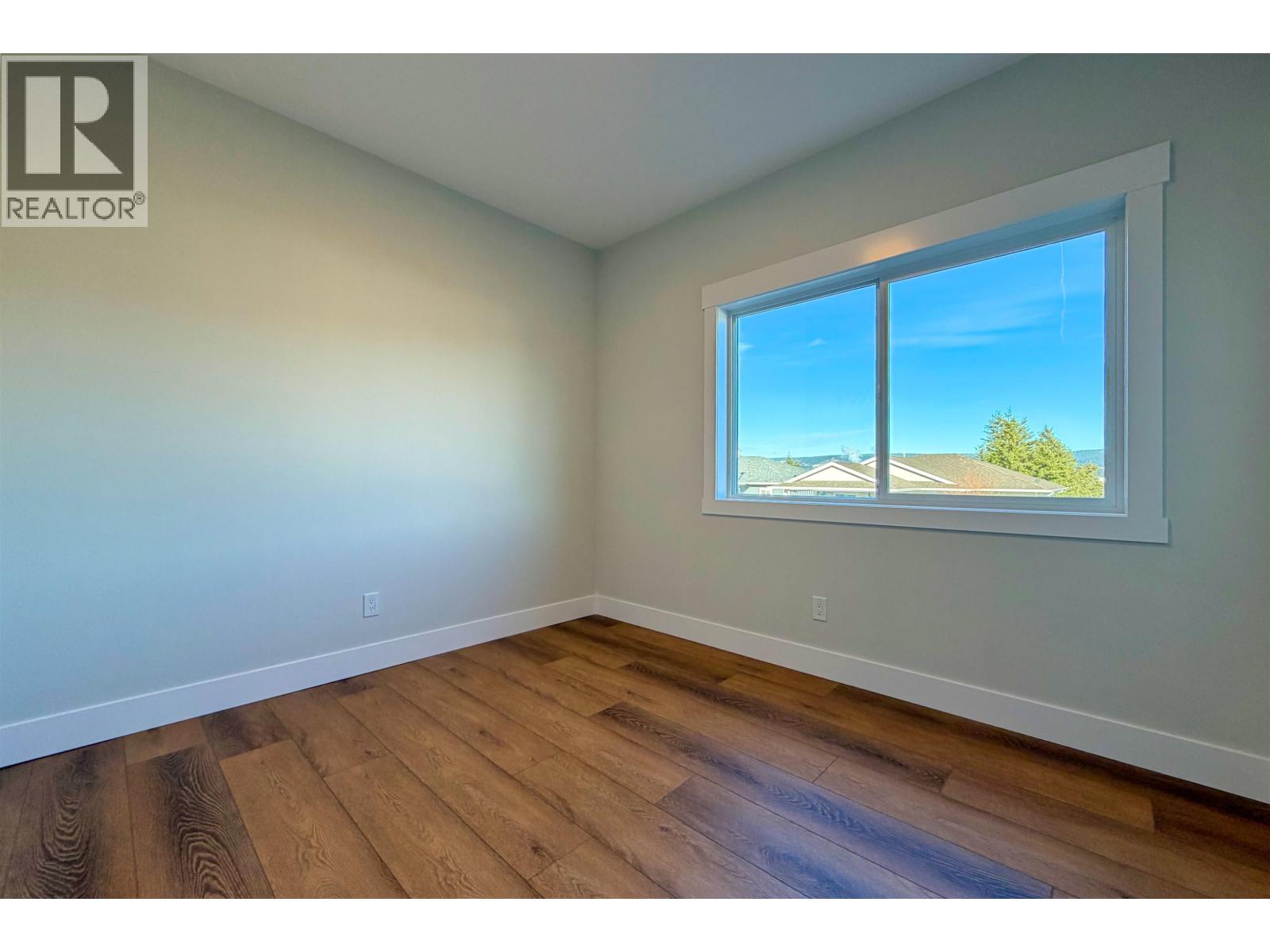 #18 555 WOTZKE DRIVE - 10