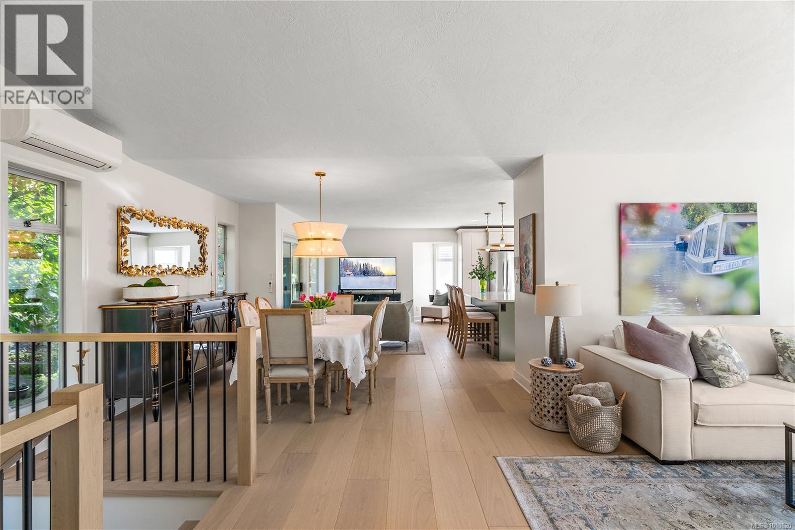 #21 909 CAROLWOOD DR - 10