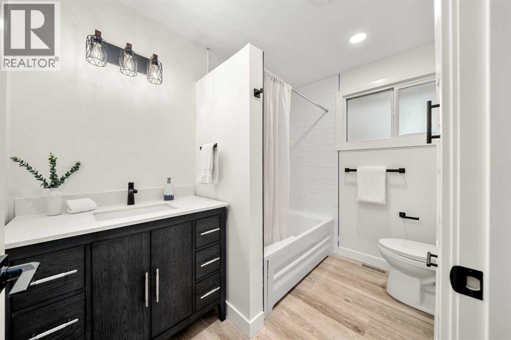 Single Family House Bungalow for Sale in  Breen Crescent NW Brentwood Calgary 