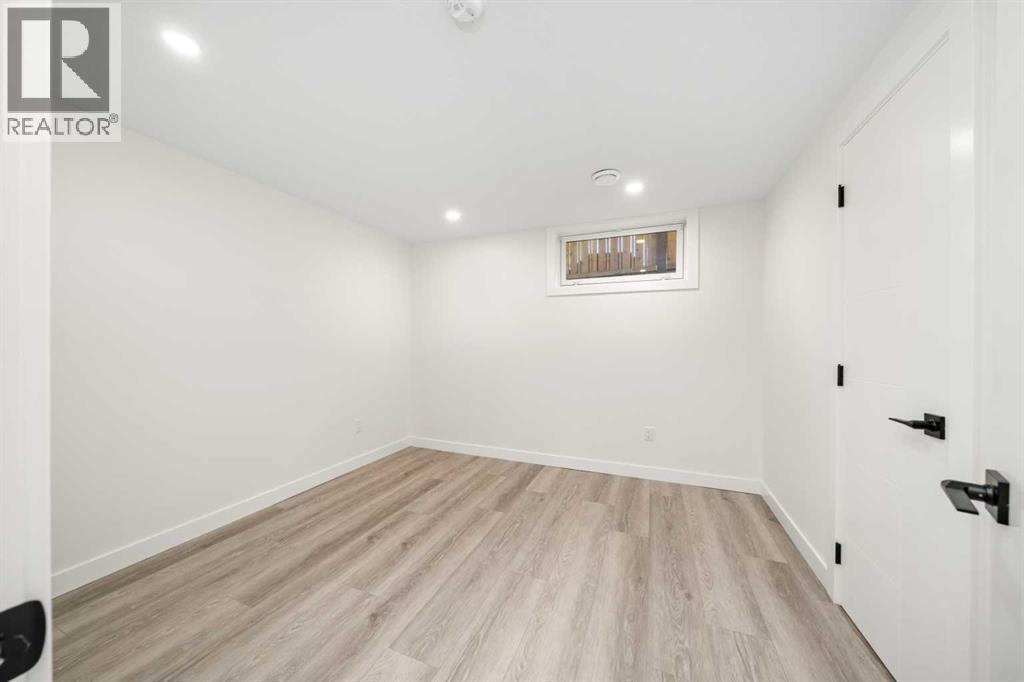 Single Family House Bungalow for Sale in  Breen Crescent NW Brentwood Calgary 