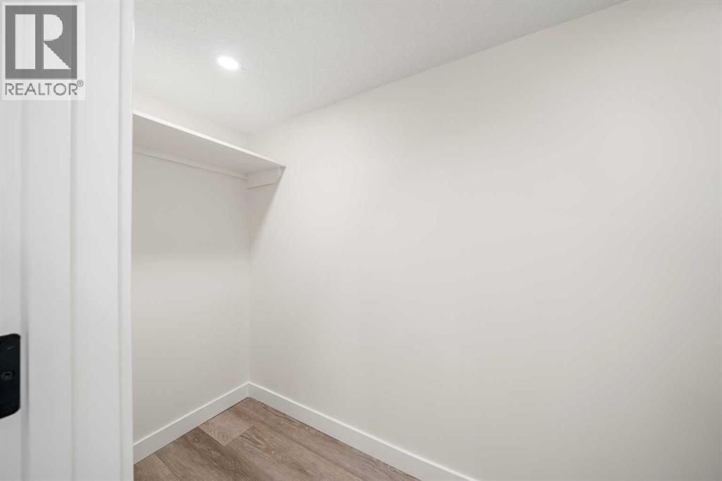 Single Family House Bungalow for Sale in  Breen Crescent NW Brentwood Calgary 