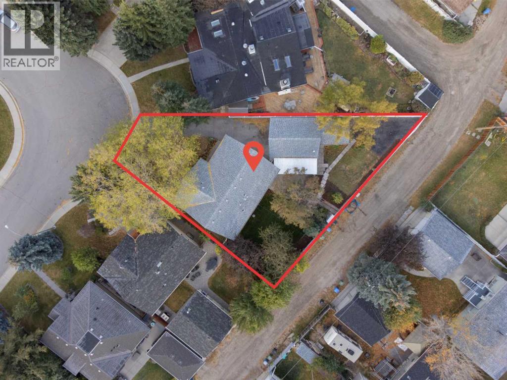 Single Family House Bungalow for Sale in  Breen Crescent NW Brentwood Calgary 