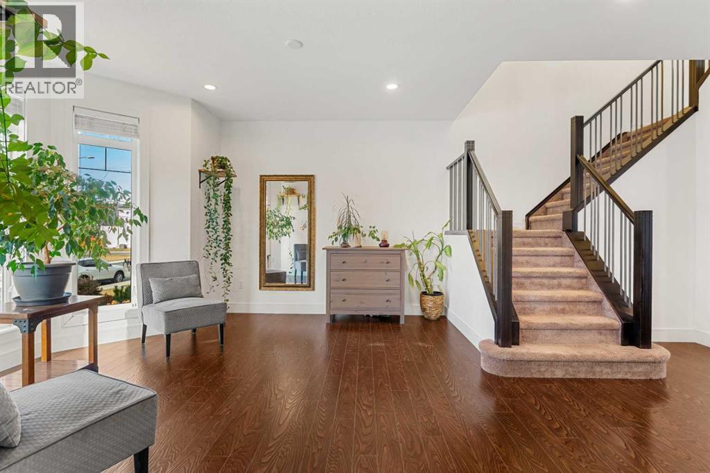 Single Family House for Sale in   Avenue NW Montgomery Calgary 