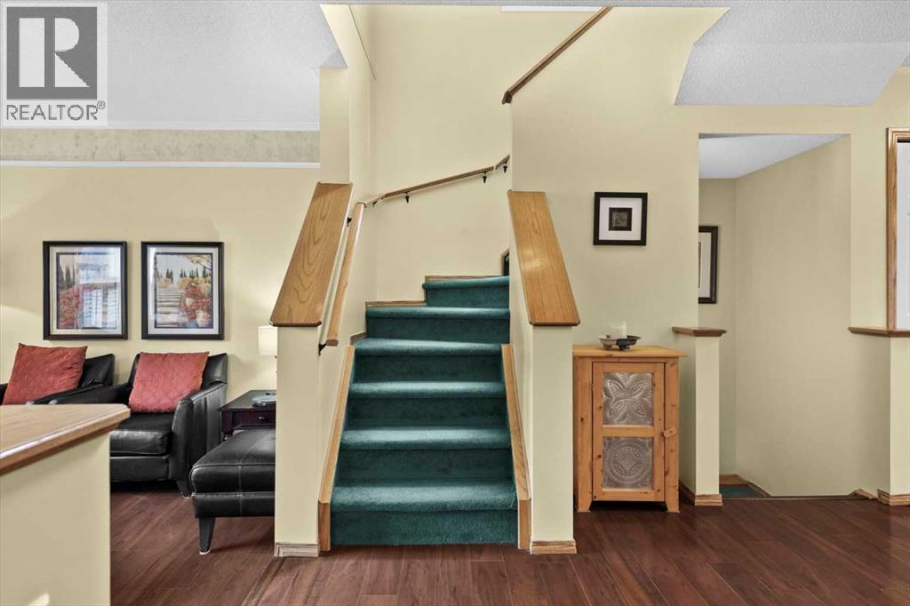 Single Family House for Sale in  Hidden Spring Place NW Hidden Valley Calgary 