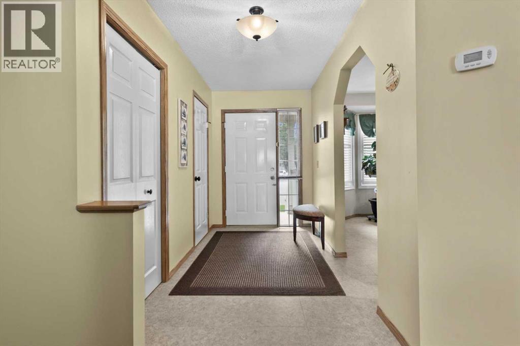 Single Family House for Sale in  Hidden Spring Place NW Hidden Valley Calgary 