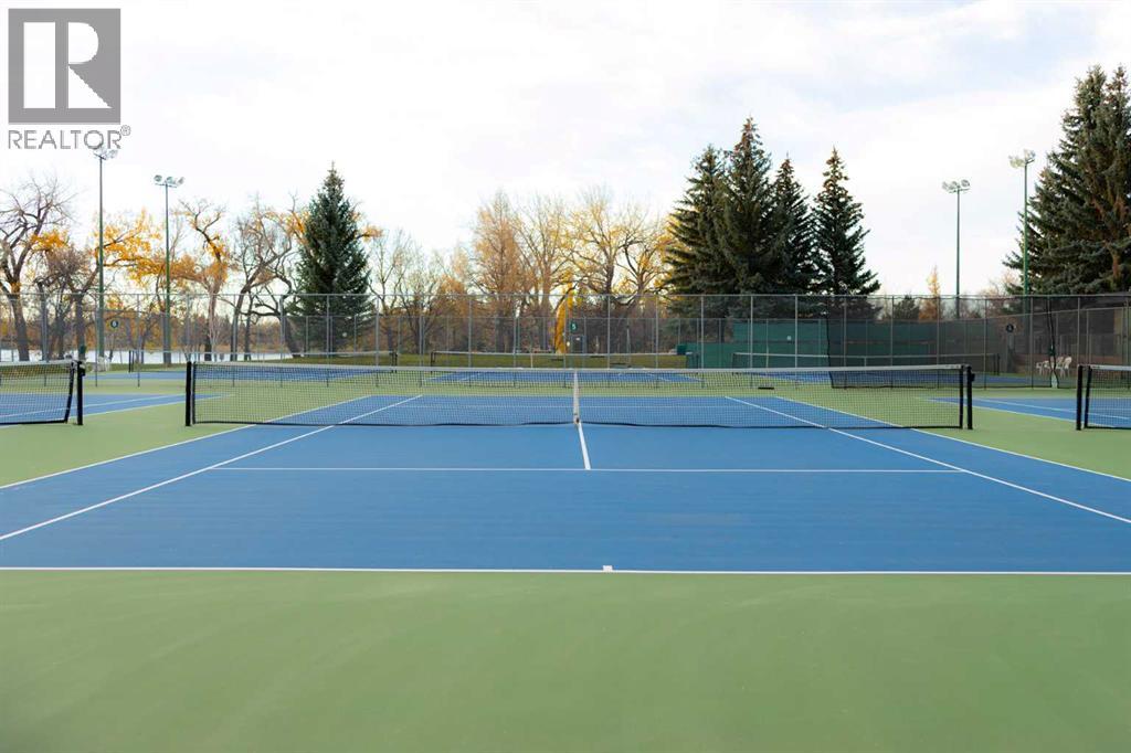 Single Family House Bungalow for Sale in   Avenue S Glendale Lethbridge 