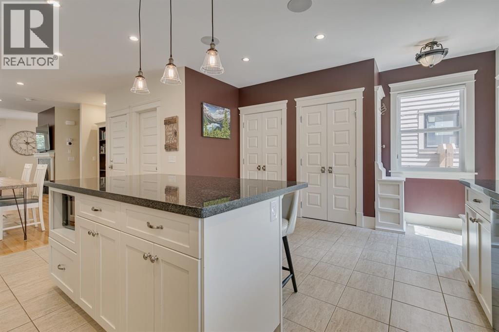 Single Family House for Sale in   Avenue SW Cliff Bungalow Calgary 