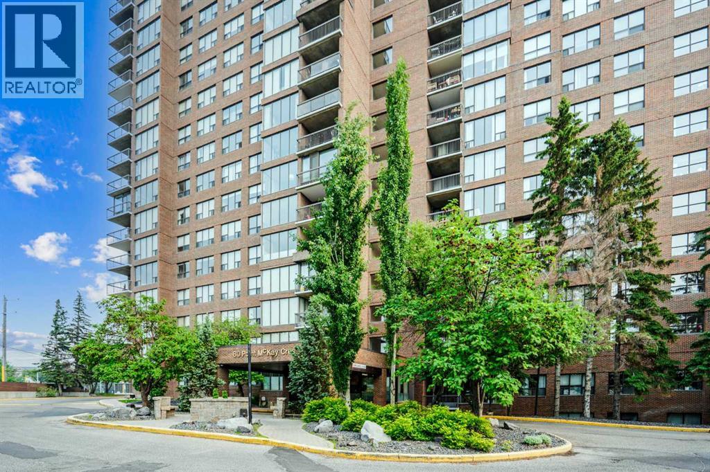 Single Family House for Sale in   Point Mckay Crescent NW Point McKay Calgary 