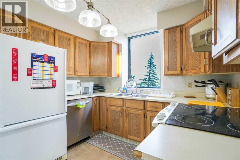 Single Family House for Sale in   Point Mckay Crescent NW Point McKay Calgary 