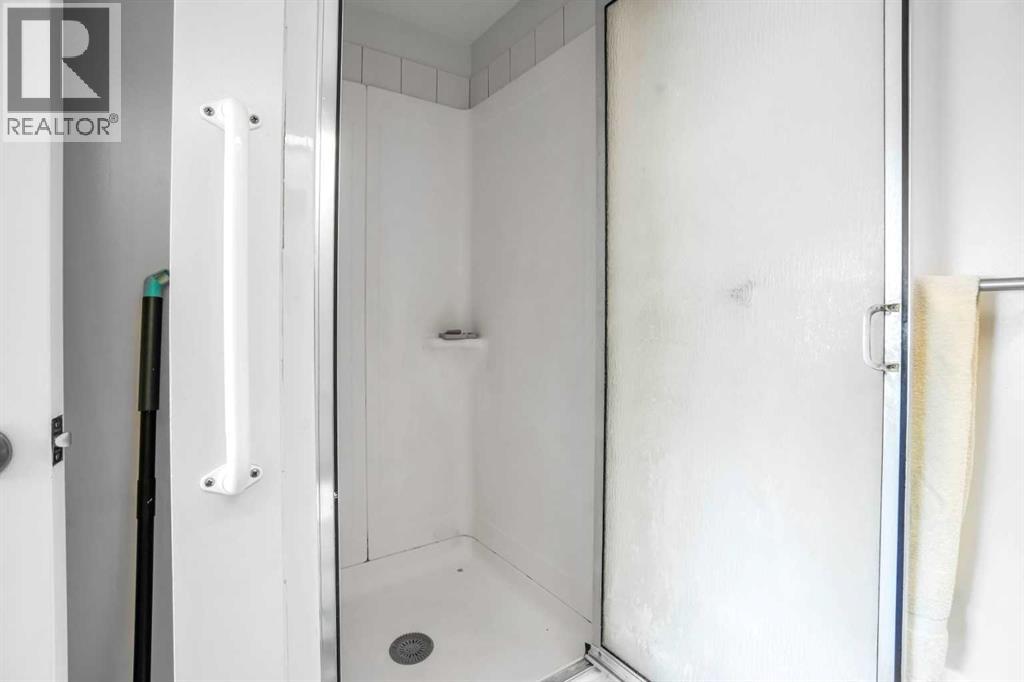 Single Family House for Sale in   Point Mckay Crescent NW Point McKay Calgary 