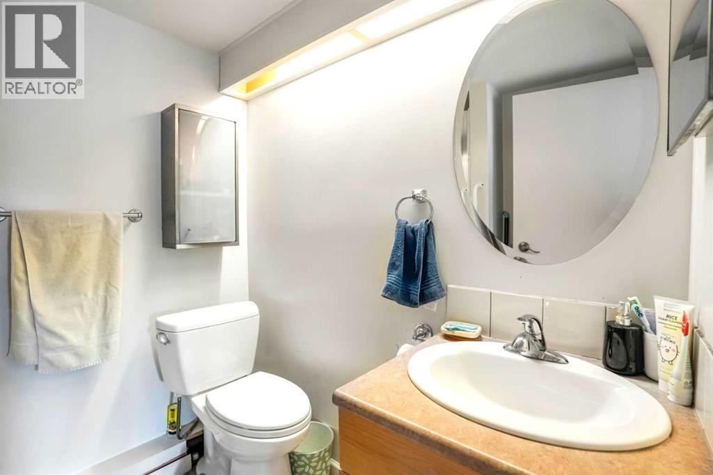 Single Family House for Sale in   Point Mckay Crescent NW Point McKay Calgary 