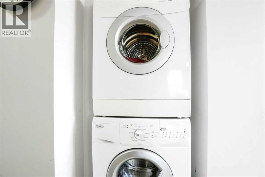 Single Family House for Sale in   Point Mckay Crescent NW Point McKay Calgary 