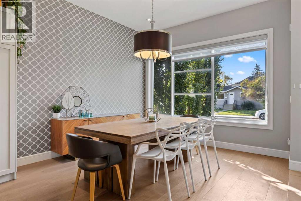 Single Family House for Sale in   Avenue NW Banff Trail Calgary 