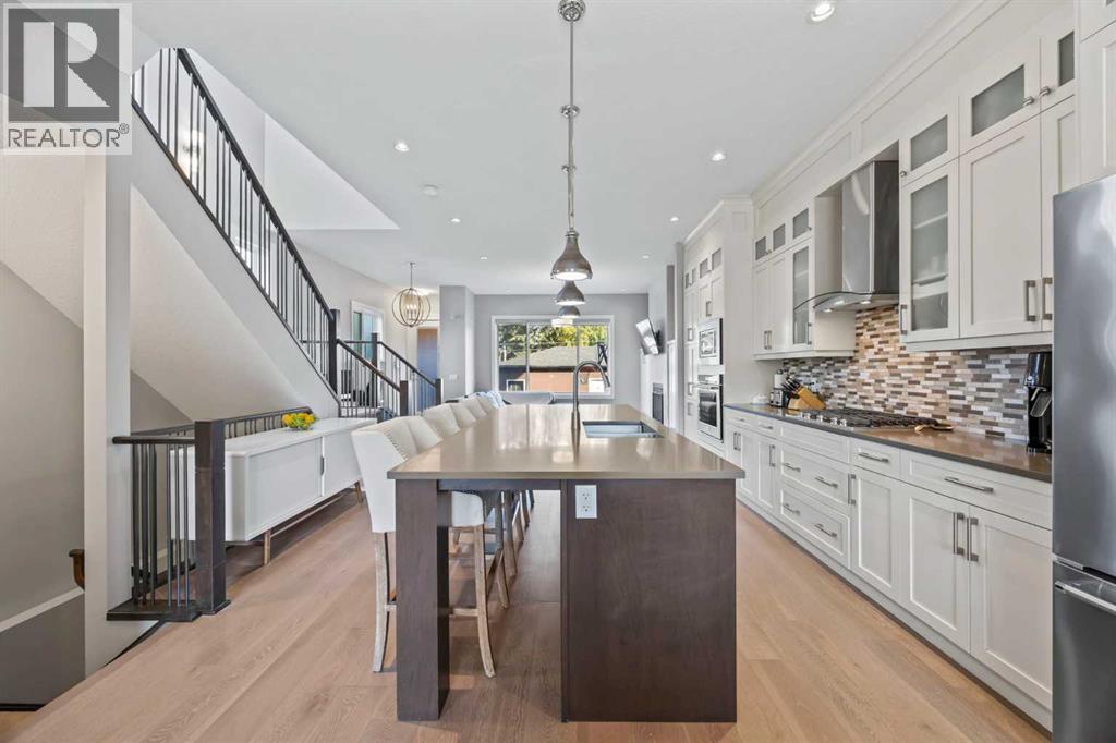 Single Family House for Sale in   Avenue NW Banff Trail Calgary 