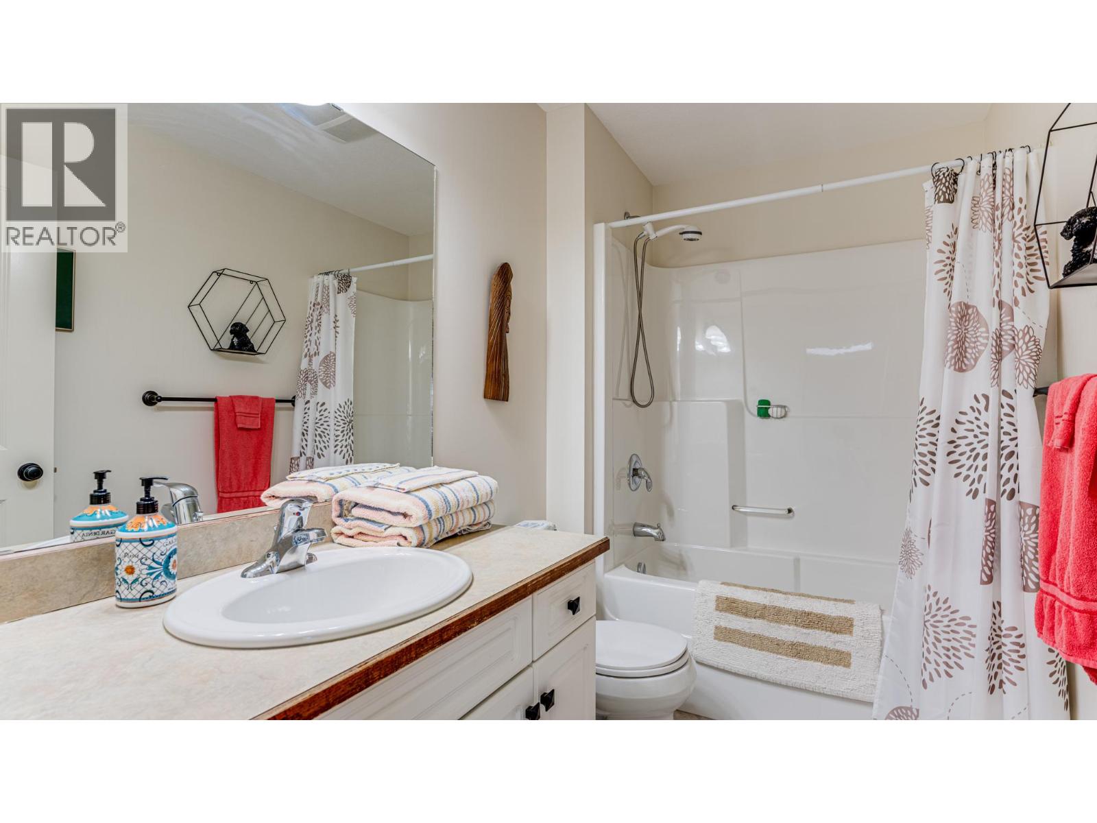 2751 15 Avenue NE Unit# 2 Lot# 2, Salmon Arm