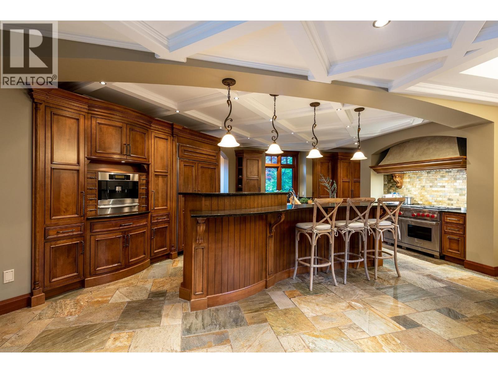 5 Bed, 6 Bath House for Sale in Whistler – 6693 TAPLEY PLACE, Whistler - Image 19