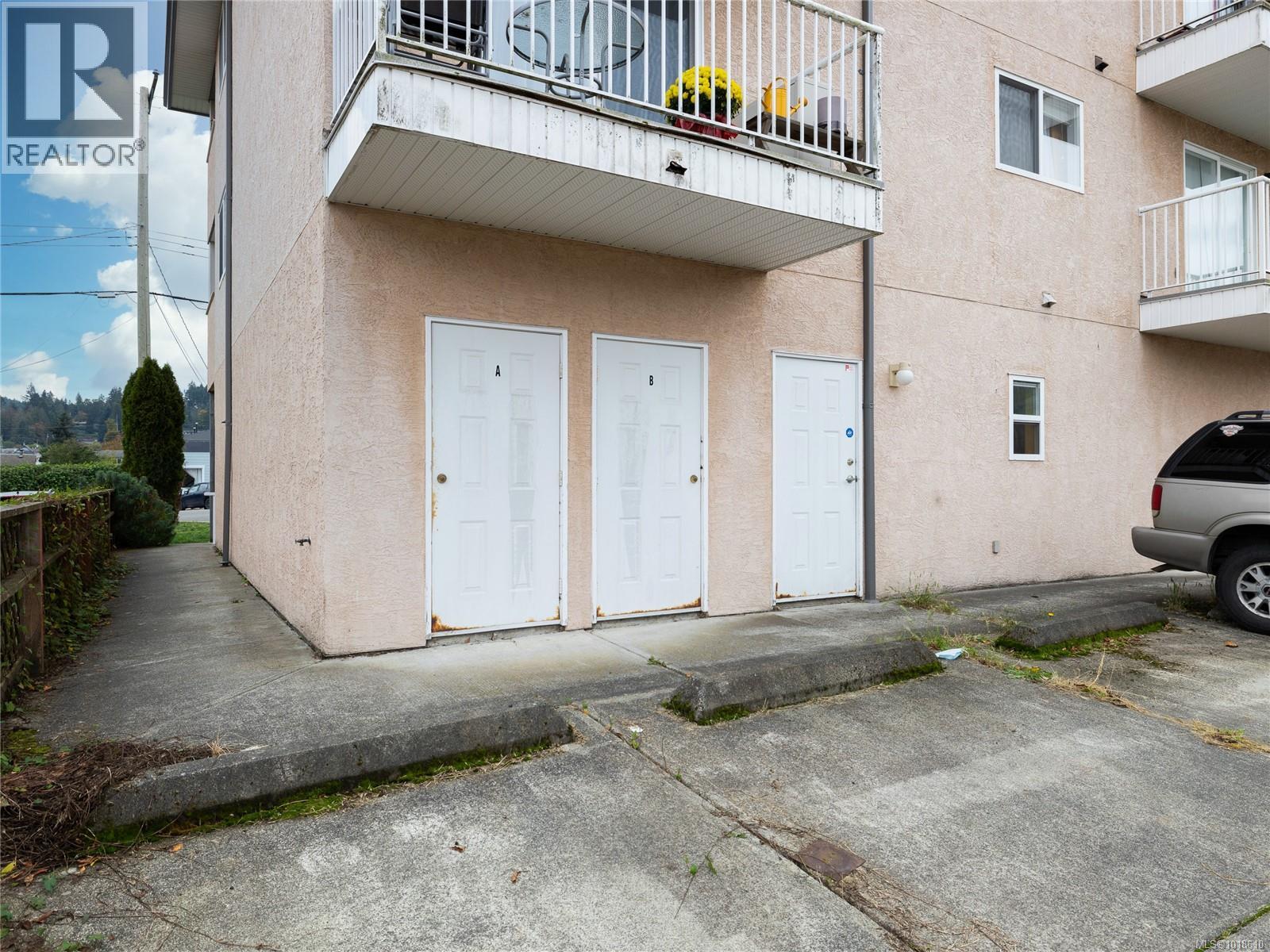 #1 1587 JOAN AVE - 24