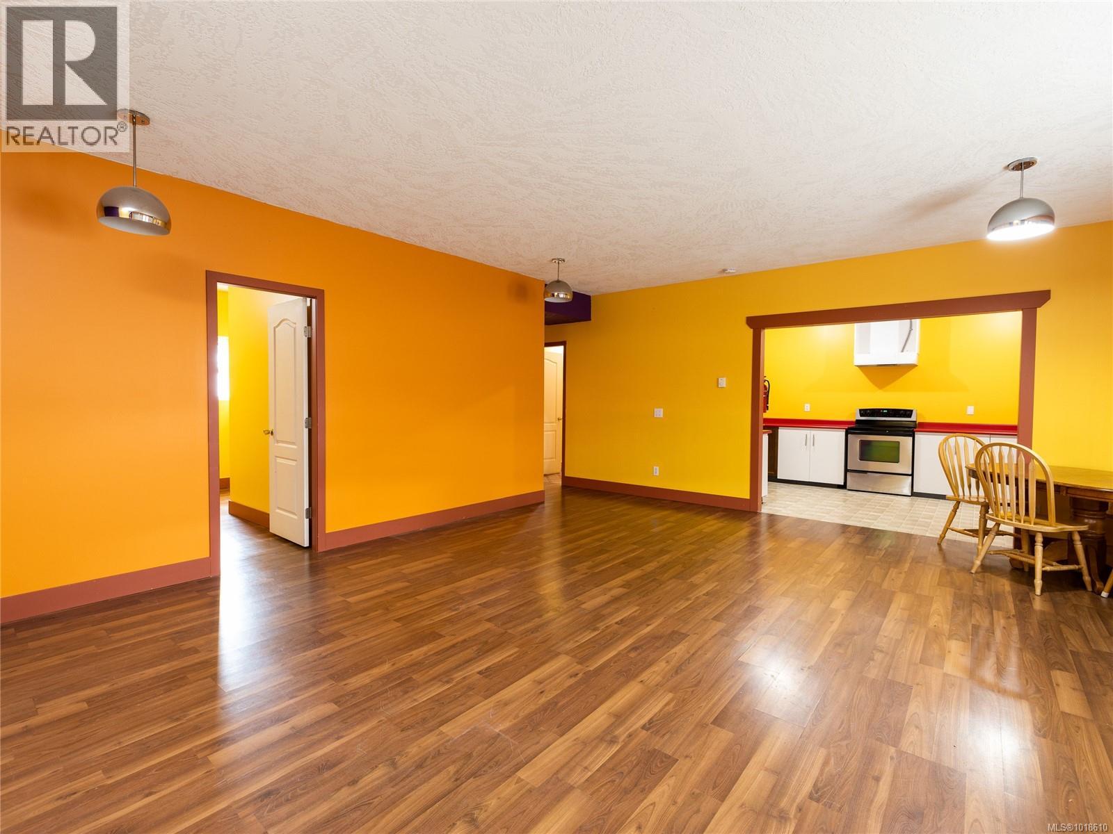 #1 1587 JOAN AVE - 8