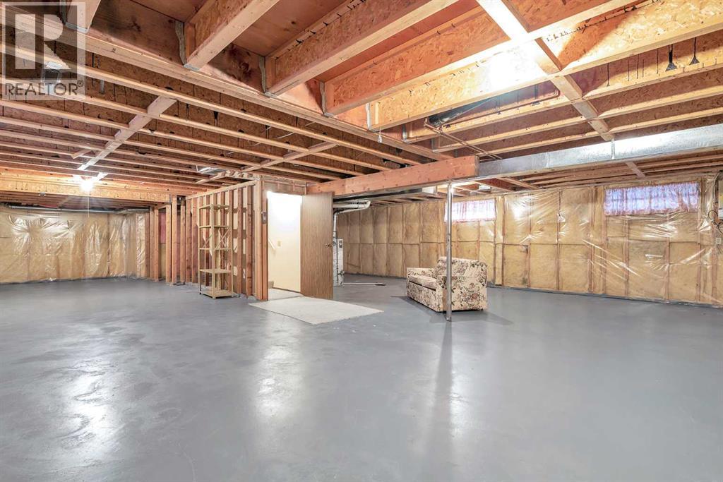 183 Cedardale Place SW, Calgary, Alberta