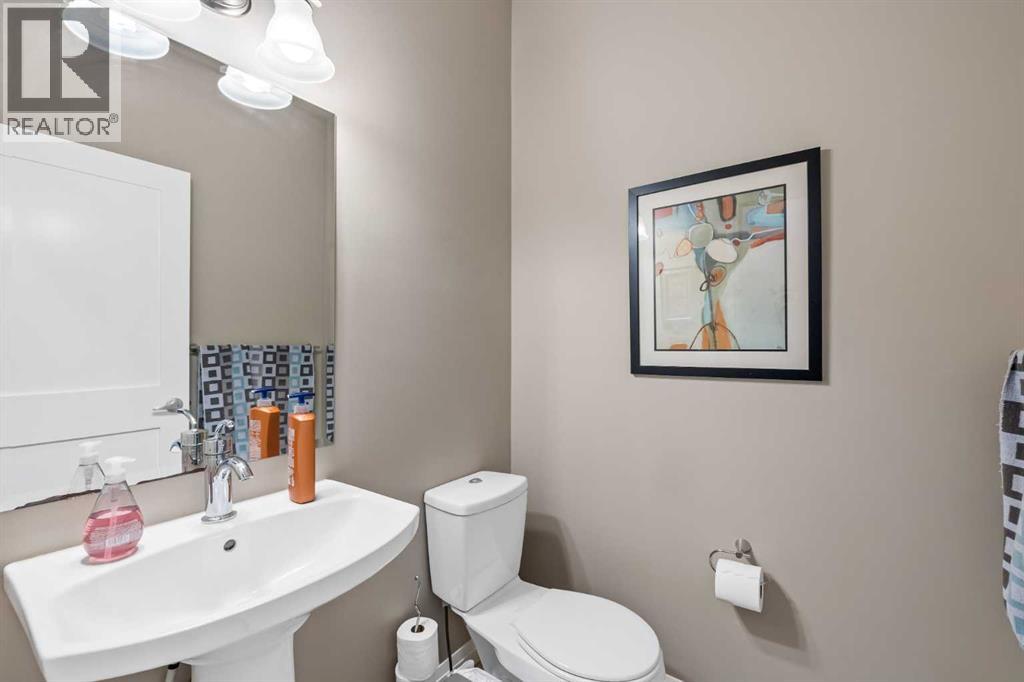 Single Family House for Sale in  Panamount Common NW Panorama Hills Calgary 