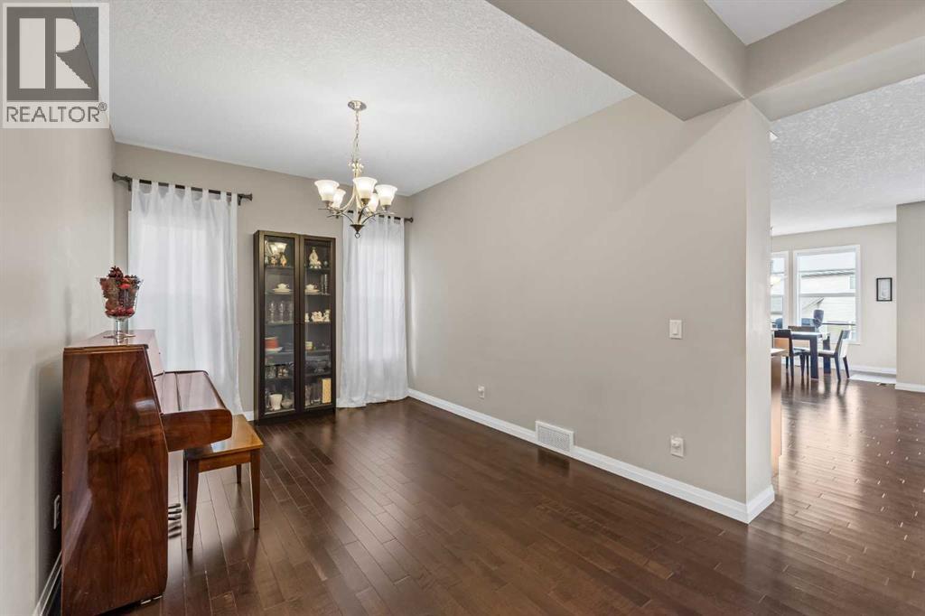 Single Family House for Sale in  Panamount Common NW Panorama Hills Calgary 