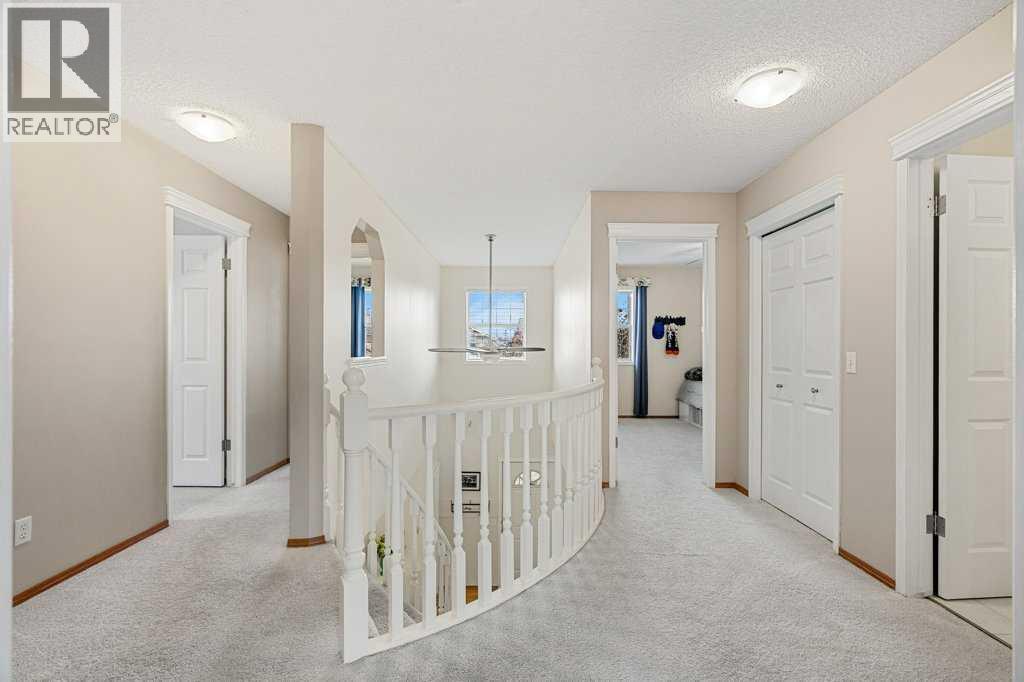 Single Family House for Sale in  Mt Gibraltar Heights SE McKenzie Lake Calgary 