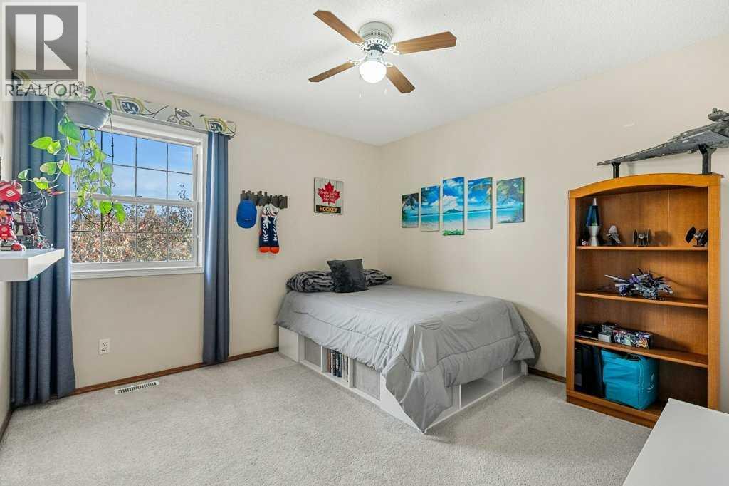 Single Family House for Sale in  Mt Gibraltar Heights SE McKenzie Lake Calgary 