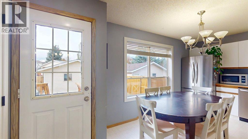 Single Family House for Sale in  Hidden Valley Link NW Hidden Valley Calgary 