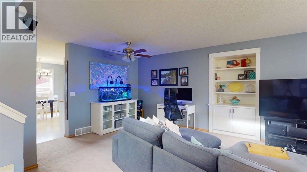 Single Family House for Sale in  Hidden Valley Link NW Hidden Valley Calgary 