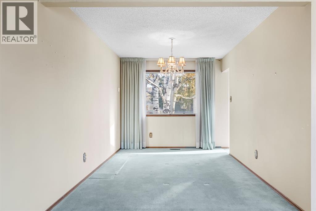 Single Family House 4 Level for Sale in  Breton Close NW Brentwood Calgary 