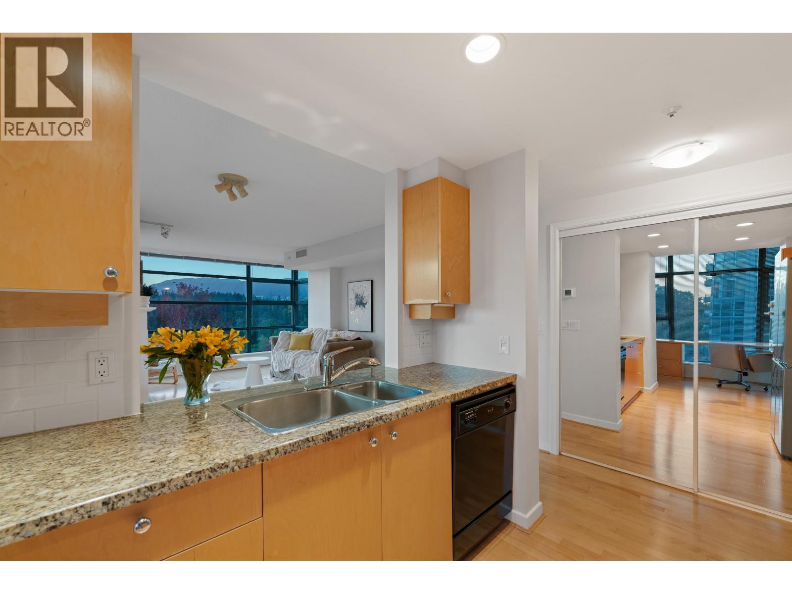 504 1790 BAYSHORE DRIVE, Vancouver
