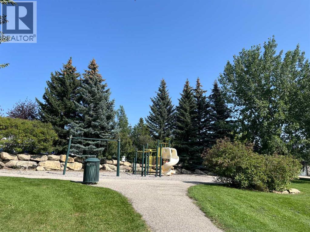 Single Family House for Sale in  Tuscany Ridge View NW Tuscany Calgary 