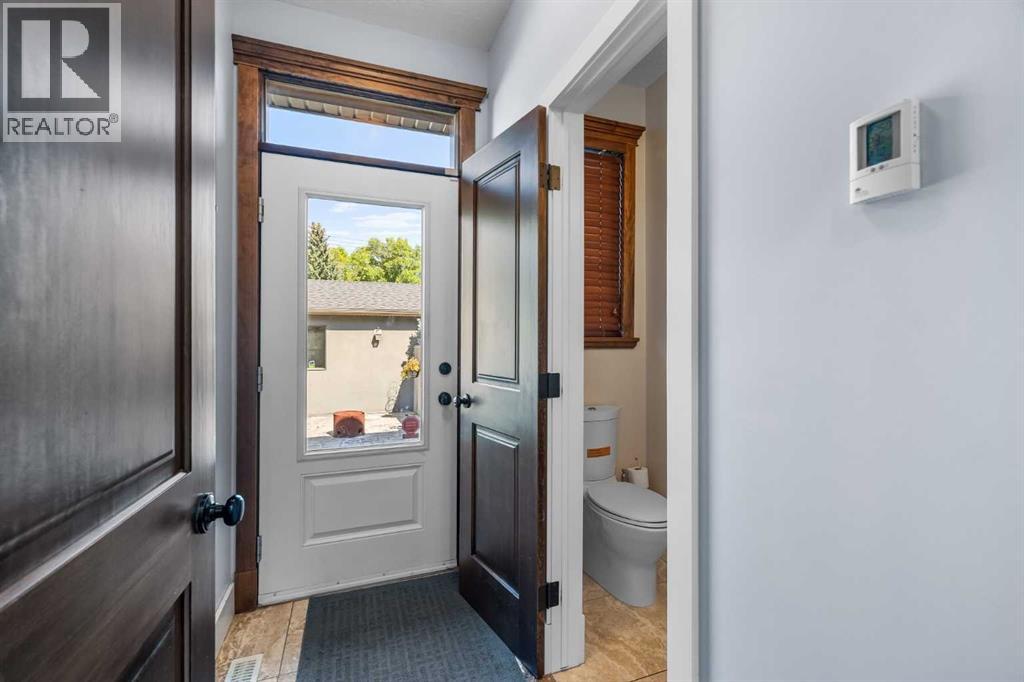 Single Family House for Sale in   Avenue NE Crescent Heights Calgary 