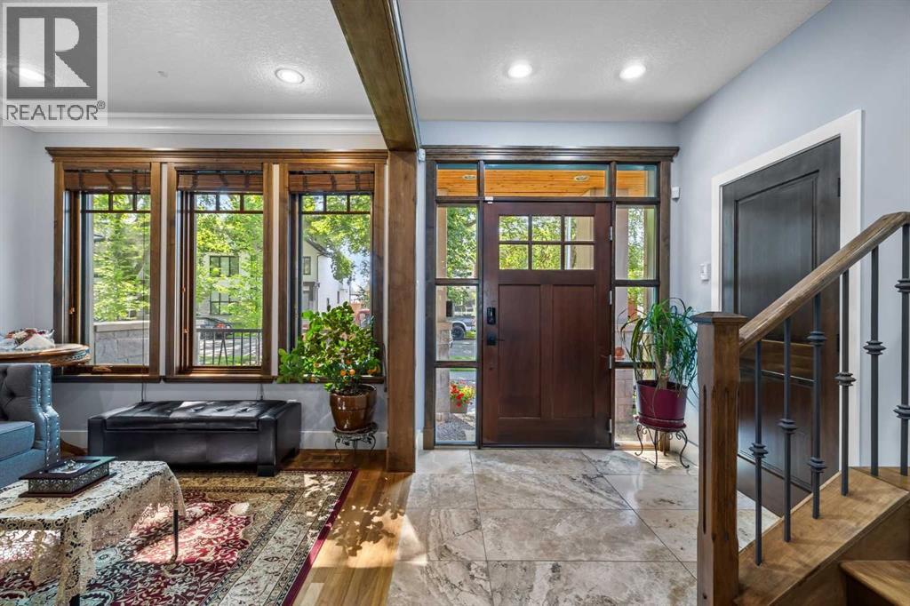 Single Family House for Sale in   Avenue NE Crescent Heights Calgary 