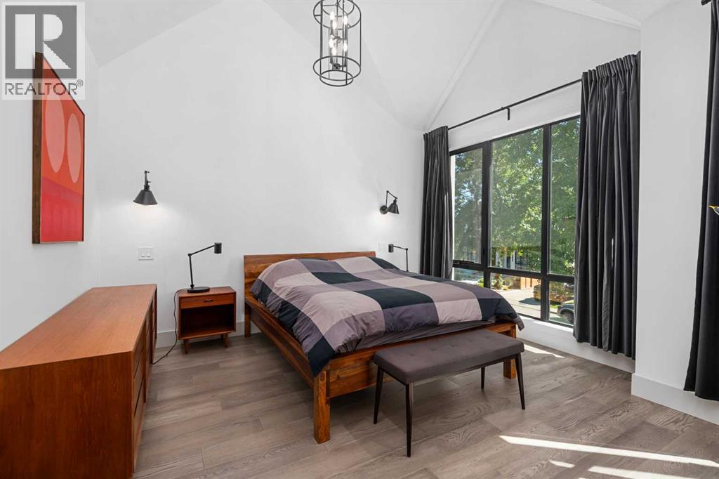 Single Family House for Sale in B  Avenue SW North Glenmore Park Calgary 