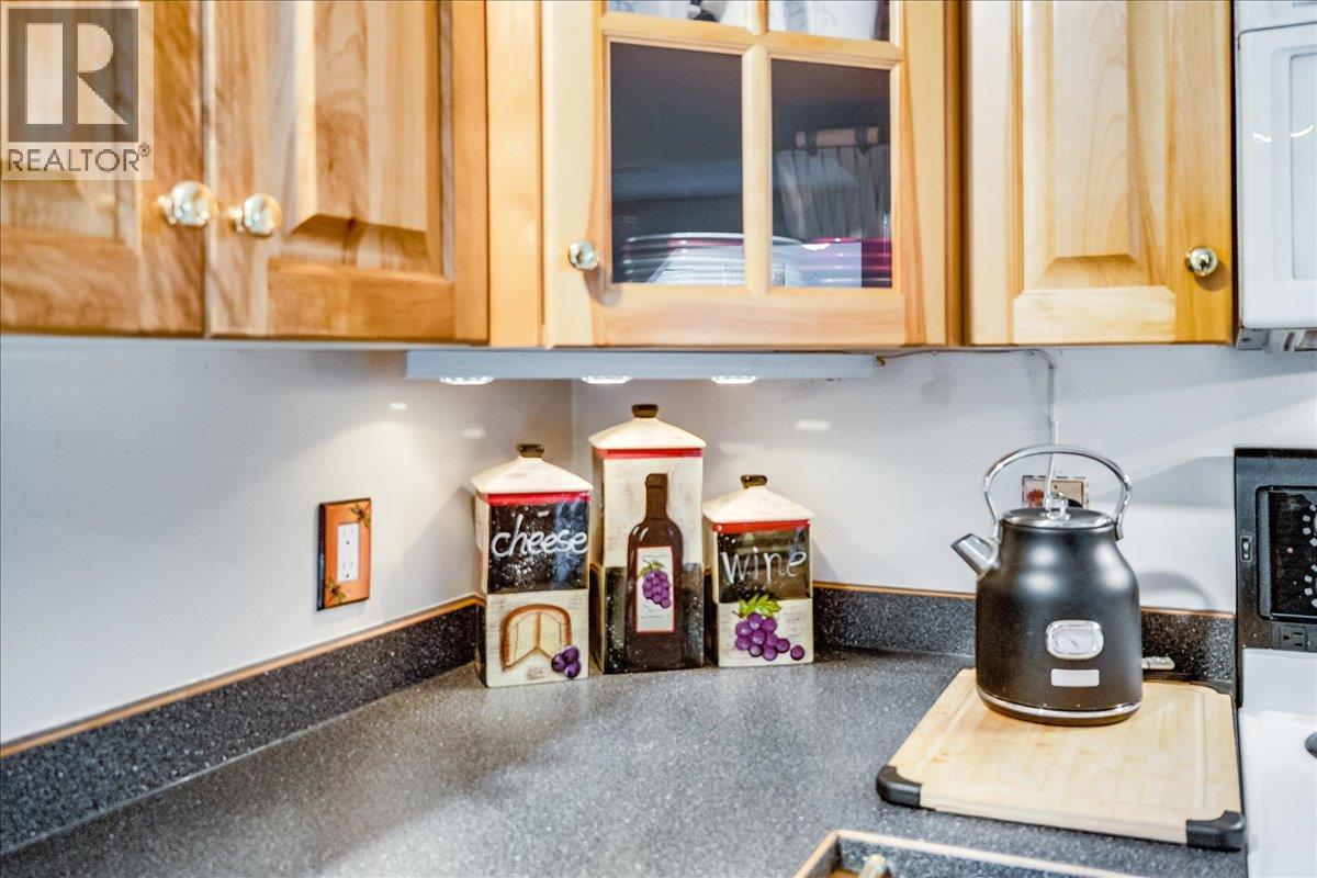 1486 Esling Drive, Rossland