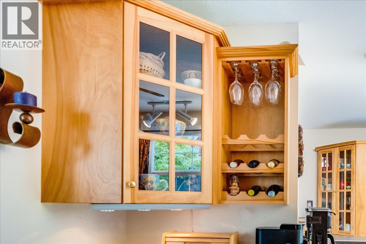 1486 Esling Drive, Rossland