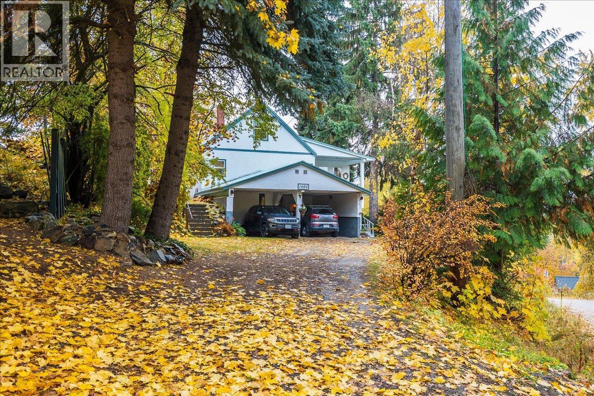 1486 Esling Drive, Rossland