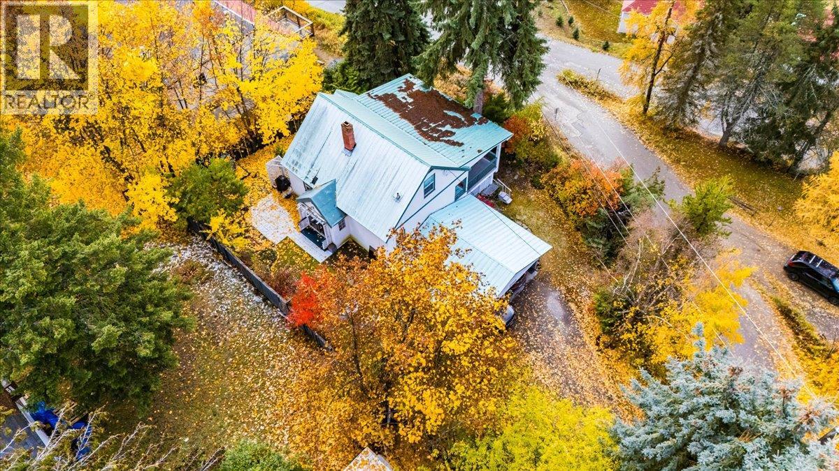 1486 Esling Drive, Rossland