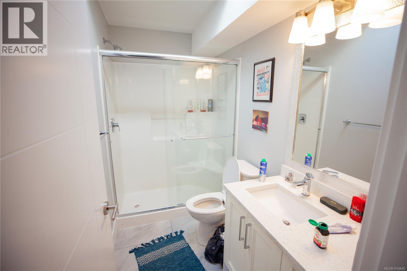 435 Silver Mountain Dr, Nanaimo