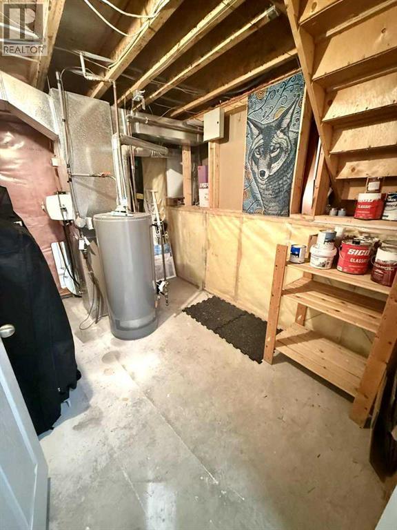 Single Family House 4 Level for Sale in   Avenue NW Montgomery Calgary 