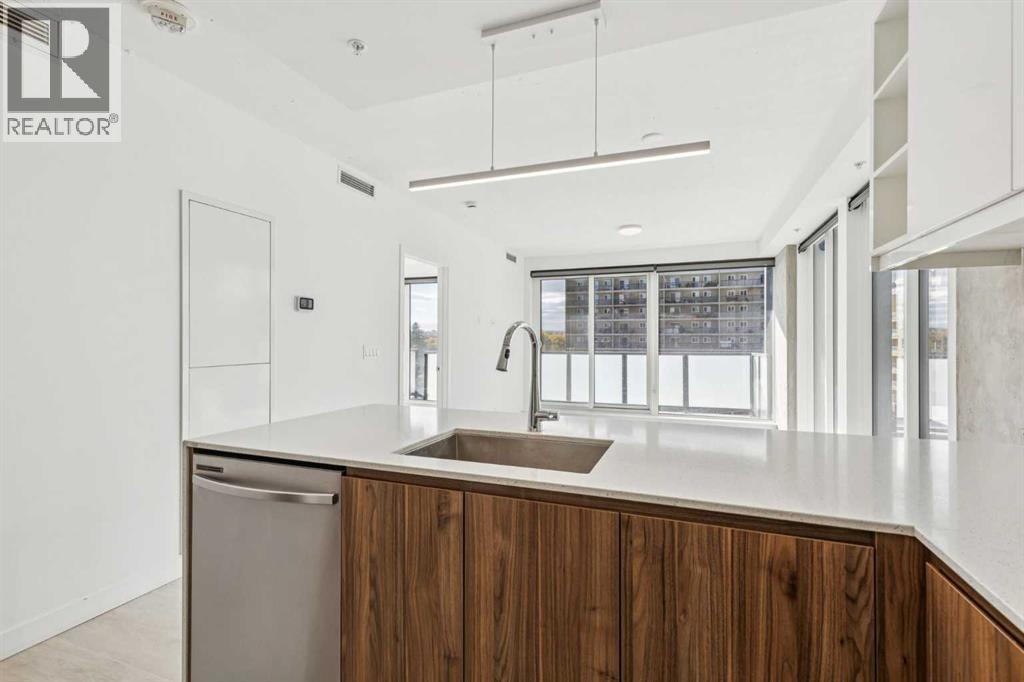 Single Family House for Sale in   A Street NW Sunnyside Calgary 