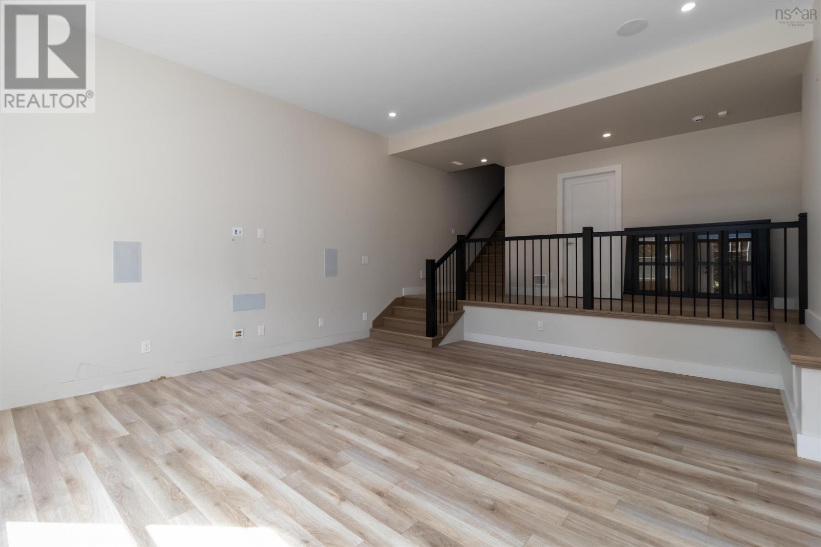 Property 31 of 49 of 128 Innsbrook Way