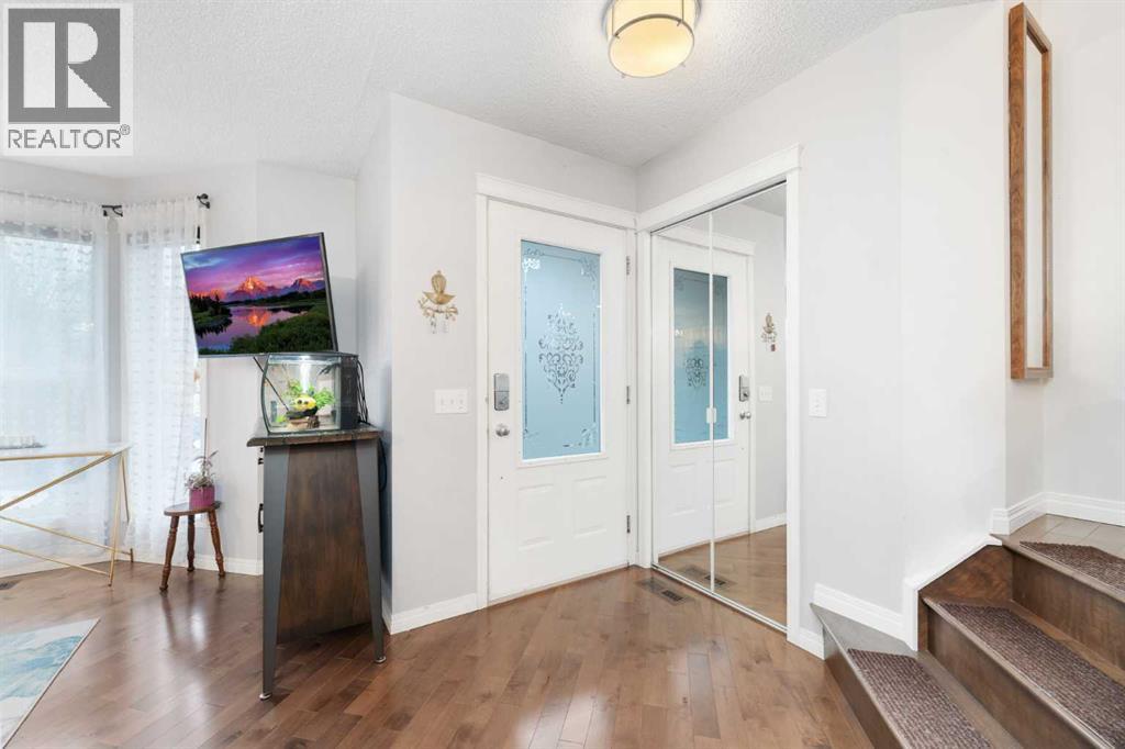 Single Family House for Sale in  Tuscany Valley Rise NW Tuscany Calgary 