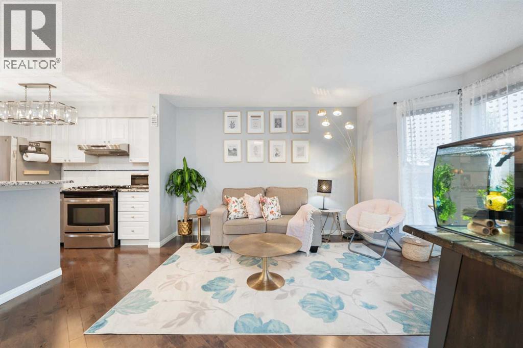 Single Family House for Sale in  Tuscany Valley Rise NW Tuscany Calgary 