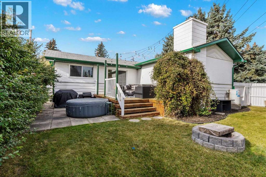 Single Family House Bungalow for Sale in  Sheldon Place NW Montgomery Calgary 