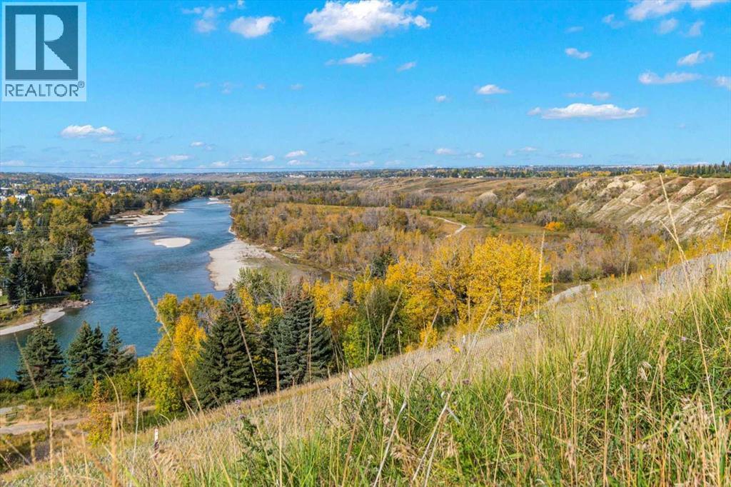 Single Family House Bungalow for Sale in  Sheldon Place NW Montgomery Calgary 