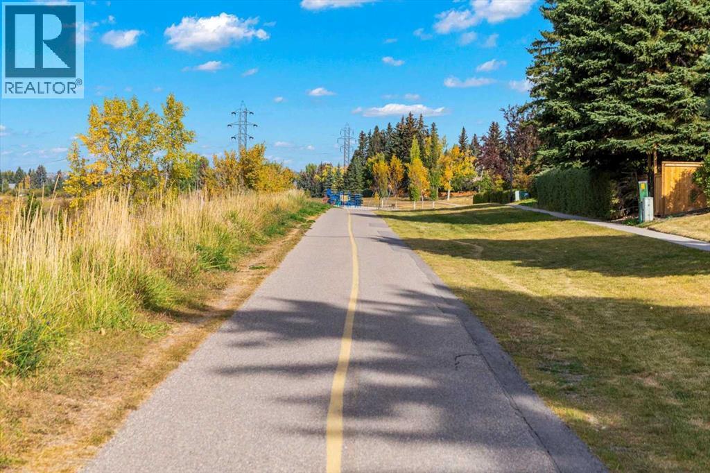 Single Family House Bungalow for Sale in  Sheldon Place NW Montgomery Calgary 