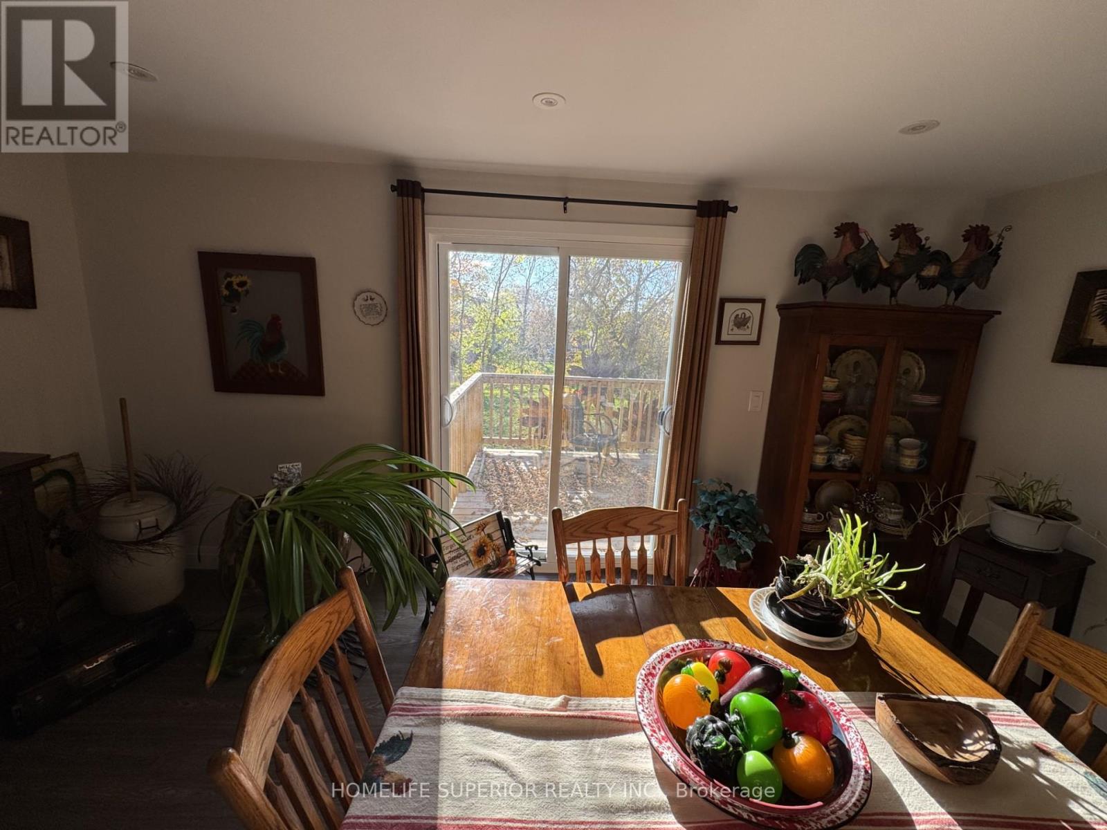 36 MADOC STREET - 15