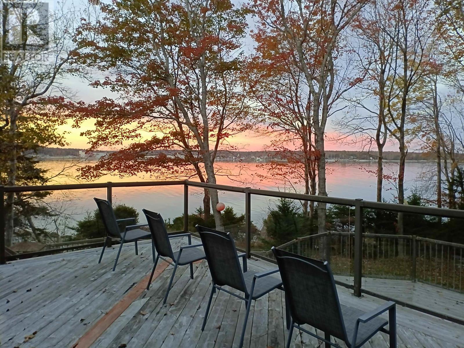 Single Family House Contemporary for Sale in  Shore Road Mount Pleasant 